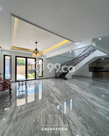 Dijual Rumah Premium dengan Fasilitas Sekitar Lengkap di Cilandak, Jakarta Selatan Dijual Rumah Premium dengan Fasilitas Sekitar Lengkap di Cilandak, Jakarta Selatan