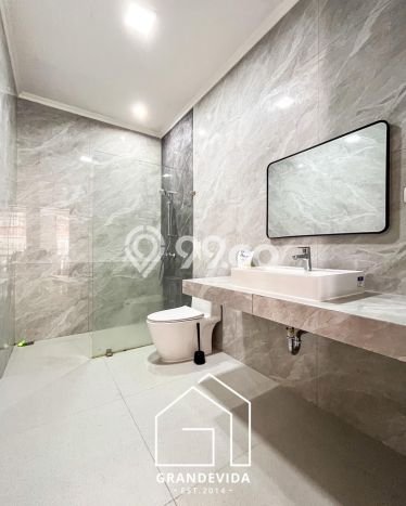 Dijual Rumah Elit Exclusive di Cinere, Depok Dijual Rumah Elit Exclusive di Cinere, Depok