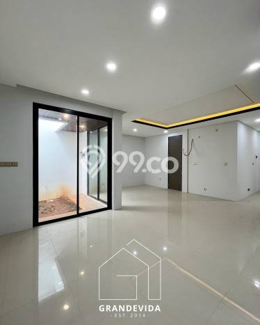 Dijual Rumah Elit Exclusive di Cilandak, Jakarta Selatan Dijual Rumah Elit Exclusive di Cilandak, Jakarta Selatan