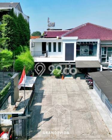 Jual Rumah Mewah Megah Dengan View Eksklusif di Kemang, Jakarta Selatan Jual Rumah Mewah Megah Dengan View Eksklusif di Kemang, Jakarta Selatan