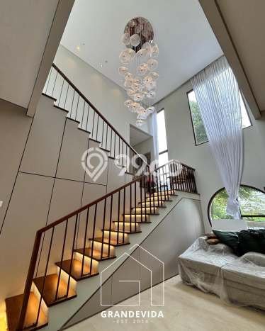 Hunian Mewah Dijual LT 250m2 di Cilandak, Jakarta Selatan Hunian Mewah Dijual LT 250m2 di Cilandak, Jakarta Selatan