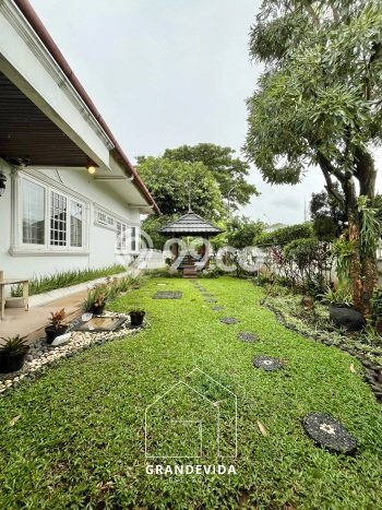 Rumah Elit Modern Siap Huni di Lebak Bulus Jakarta Selatan Rumah Elit Modern Siap Huni di Lebak Bulus Jakarta Selatan