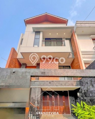 Dijual Rumah Elit Exclusive di Cilandak, Jakarta Selatan Dijual Rumah Elit Exclusive di Cilandak, Jakarta Selatan
