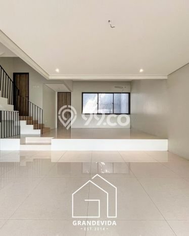 Dijual Rumah Mewah Megah Dengan View Cantik di Kemang, Jakarta Selatan Dijual Rumah Mewah Megah Dengan View Cantik di Kemang, Jakarta Selatan