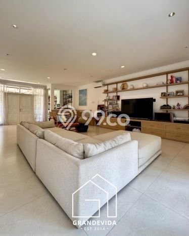 Hot Offer Hunian Mewah Ideal dan Luas di Kebayoran Baru, Jakarta Selatan Hot Offer Hunian Mewah Ideal dan Luas di Kebayoran Baru, Jakarta Selatan