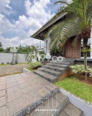 For Sale Rumah Mewah Exclusive di Jagakarsa, Jakarta Selatan For Sale Rumah Mewah Exclusive di Jagakarsa, Jakarta Selatan