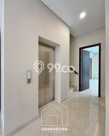 Rumah Elit Modern Siap Huni di Pondok Pinang Jakarta Selatan Rumah Elit Modern Siap Huni di Pondok Pinang Jakarta Selatan