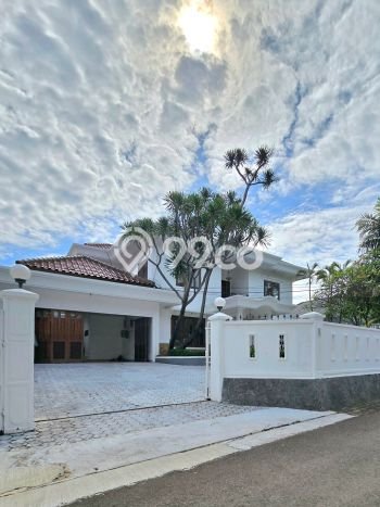 Jual Rumah Luas Megah Dengan View Eksklusif di Kemang, Jakarta Selatan Jual Rumah Luas Megah Dengan View Eksklusif di Kemang, Jakarta Selatan