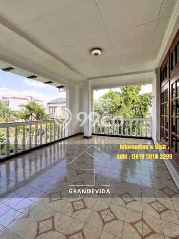 Rumah Elit LB 584m2 Siap Huni Desain Elegan di Pondok Indah, Jakarta Selatan Rumah Elit LB 584m2 Siap Huni Desain Elegan di Pondok Indah, Jakarta Selatan