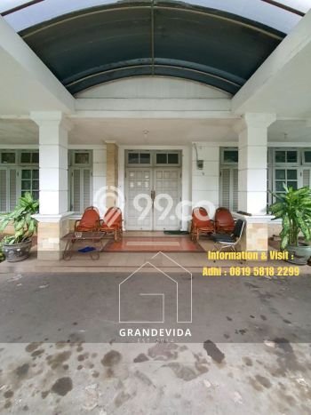 Tanah Strategis Dijual di Kebayoran Baru Jakarta Selatan 1429m2 Tanah Strategis Dijual di Kebayoran Baru Jakarta Selatan 1429m2
