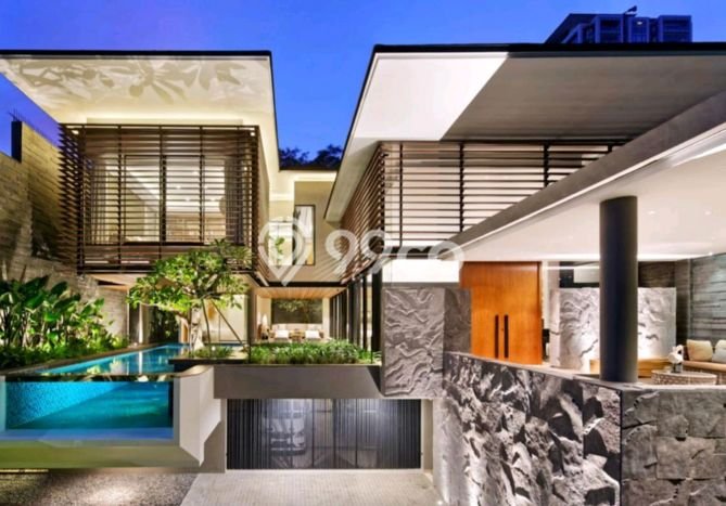 Rumah Eksklusif Dijual LT 634m2 di Kebayoran Baru, Jakarta Selatan Rumah Eksklusif Dijual LT 634m2 di Kebayoran Baru, Jakarta Selatan