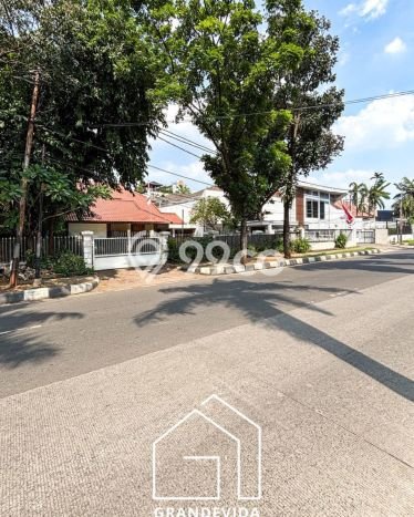 Jual Rumah Mewah Megah Dengan View Eksklusif di Pondok Indah, Jakarta Selatan Jual Rumah Mewah Megah Dengan View Eksklusif di Pondok Indah, Jakarta Selatan