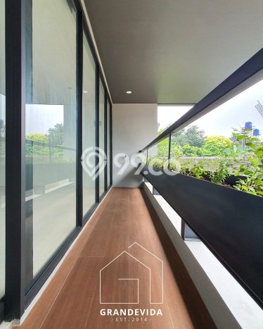 Dijual Rumah Mewah Megah Dengan View Cantik di Kemang, Jakarta Selatan Dijual Rumah Mewah Megah Dengan View Cantik di Kemang, Jakarta Selatan