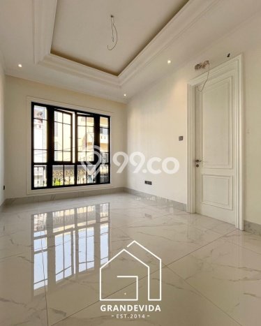 For Sale Rumah Mewah Exclusive di Cempaka Putih, Jakarta Pusat For Sale Rumah Mewah Exclusive di Cempaka Putih, Jakarta Pusat