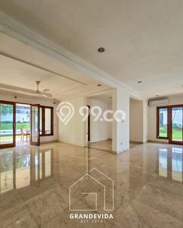 Jual Rumah Luas Megah Dengan View Eksklusif di Kemang, Jakarta Selatan Jual Rumah Luas Megah Dengan View Eksklusif di Kemang, Jakarta Selatan