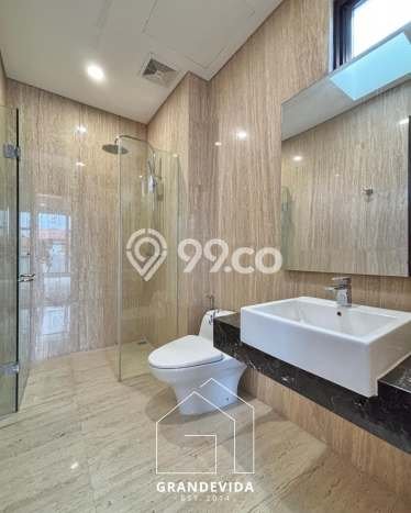 Rumah Elit Modern Siap Huni di Pondok Pinang Jakarta Selatan Rumah Elit Modern Siap Huni di Pondok Pinang Jakarta Selatan