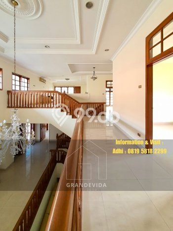 Rumah Luxury Modern Siap Huni di Pondok Indah Jakarta Selatan Rumah Luxury Modern Siap Huni di Pondok Indah Jakarta Selatan