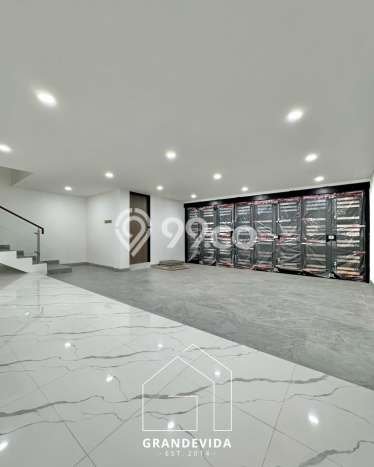 Jual Rumah Luas Megah Dengan View Eksklusif di Lebak Bulus, Jakarta Selatan Jual Rumah Luas Megah Dengan View Eksklusif di Lebak Bulus, Jakarta Selatan