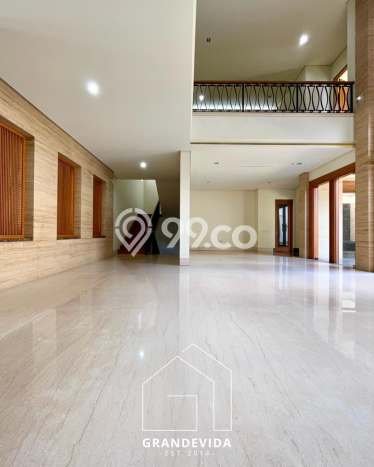 Ready to Use! Premium House LT 759m2 Desain Elegan di Pondok Indah Ready to Use! Premium House LT 759m2 Desain Elegan di Pondok Indah