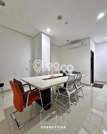 Ruko Dijual di Menteng LT 662m2, LB 1012m2 untuk Investasi Ruko Dijual di Menteng LT 662m2, LB 1012m2 untuk Investasi