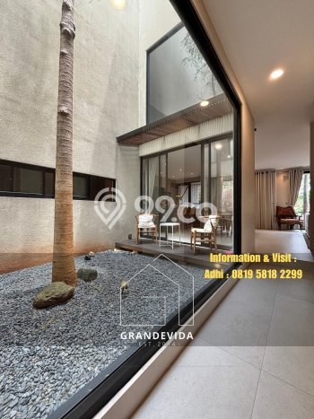Dijual Rumah Mewah Megah Dengan View Eksklusif di Bintaro, Jakarta Selatan Dijual Rumah Mewah Megah Dengan View Eksklusif di Bintaro, Jakarta Selatan