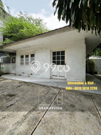 Siap Huni Rumah Mewah 3 Kamar di Kebayoran Baru Dekat ke Mana Pun Siap Huni Rumah Mewah 3 Kamar di Kebayoran Baru Dekat ke Mana Pun