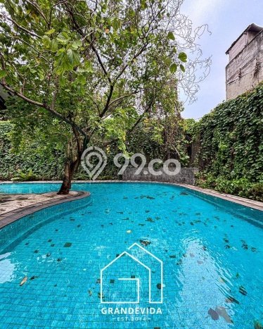 Rumah Luxury Modern Tanpa Renovasi di Kemang Jakarta Selatan Rumah Luxury Modern Tanpa Renovasi di Kemang Jakarta Selatan