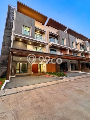 Jual Rumah Mewah Megah Dengan View Eksklusif di Veteran, Jakarta Selatan Jual Rumah Mewah Megah Dengan View Eksklusif di Veteran, Jakarta Selatan
