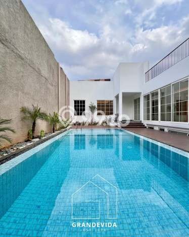 Dijual Rumah Mewah Megah Dengan View Eksklusif di Kuningan, Jakarta Selatan Dijual Rumah Mewah Megah Dengan View Eksklusif di Kuningan, Jakarta Selatan