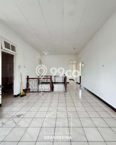 Dijual Rumah Luas Elegan Dengan View Eksklusif di Ampera, Jakarta Selatan Dijual Rumah Luas Elegan Dengan View Eksklusif di Ampera, Jakarta Selatan