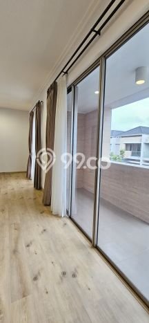 Rumah Sewa Jakarta Utara LT 160m2 LB 172m2 Kawasan Golf Island Rumah Sewa Jakarta Utara LT 160m2 LB 172m2 Kawasan Golf Island