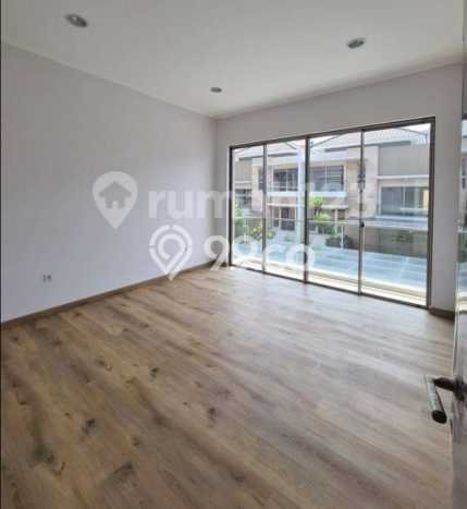 Jarang Ada! Rumah Kontrakan 4 Kamar Bagus Siap Huni Golf Island Jarang Ada! Rumah Kontrakan 4 Kamar Bagus Siap Huni Golf Island