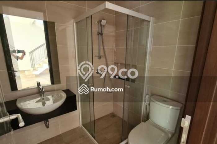 Jarang Ada! Rumah Kontrakan 4 Kamar Nyaman Siap Huni Golf Island Jarang Ada! Rumah Kontrakan 4 Kamar Nyaman Siap Huni Golf Island