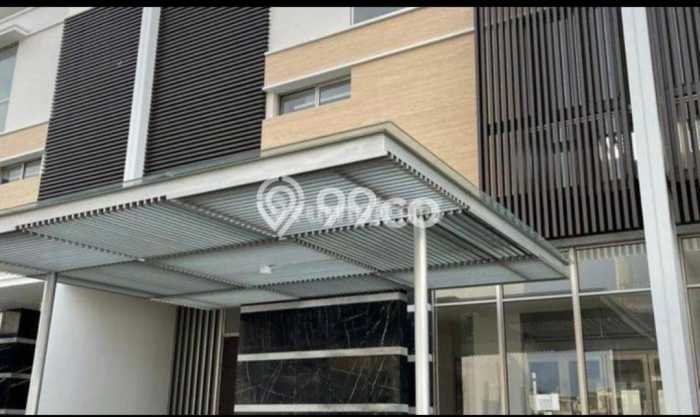 Rumah sewa siap huni 5 KT di Golf Island, Jakarta Utara Rumah sewa siap huni 5 KT di Golf Island, Jakarta Utara