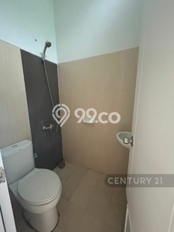 Dijual Hunian Rumah Terawat 3 Kamar di Gading Serpong, Tangerang Dijual Hunian Rumah Terawat 3 Kamar di Gading Serpong, Tangerang
