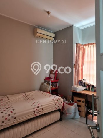 Jarang Ada! Rumah Sewa 2 Kamar Bagus Siap Huni Gading Serpong Jarang Ada! Rumah Sewa 2 Kamar Bagus Siap Huni Gading Serpong