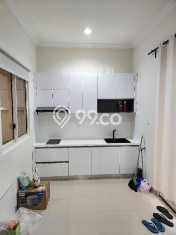 Rumah Disewakan Tangerang LT 112m2 LB 113m2 Area Gading Serpong Rumah Disewakan Tangerang LT 112m2 LB 113m2 Area Gading Serpong