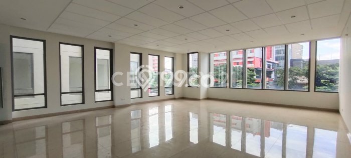 Untuk Dijual! Ruko di BSD City Tangerang LT 151m2 / LB 649m2 Kawasan Bisnis Untuk Dijual! Ruko di BSD City Tangerang LT 151m2 / LB 649m2 Kawasan Bisnis