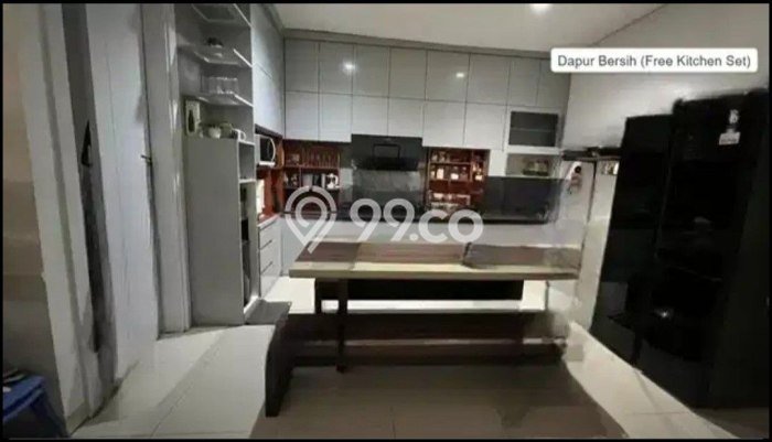 Dijual Rumah Luas Elegan Dengan View Cantik di Summarecon Bekasi, Bekasi Dijual Rumah Luas Elegan Dengan View Cantik di Summarecon Bekasi, Bekasi