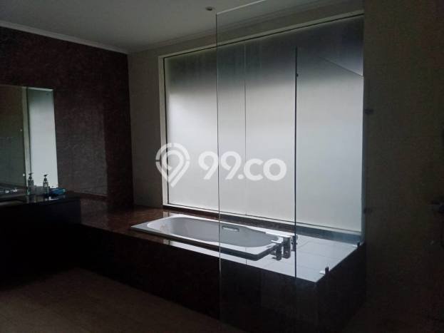 Hunian Mewah LB 830m2 Siap Pakai Desain Elegan di Kebagusan, Jakarta Selatan Hunian Mewah LB 830m2 Siap Pakai Desain Elegan di Kebagusan, Jakarta Selatan