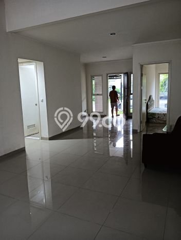 For Sale Rumah 3 Kamar Lokasi Strategis Nyaman dan Strategis di Sindang Jaya For Sale Rumah 3 Kamar Lokasi Strategis Nyaman dan Strategis di Sindang Jaya