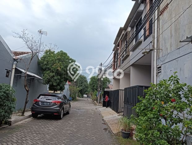 Rumah Strategis Modern Lb 39m2 di Cipondoh, Tangerang Rumah Strategis Modern Lb 39m2 di Cipondoh, Tangerang