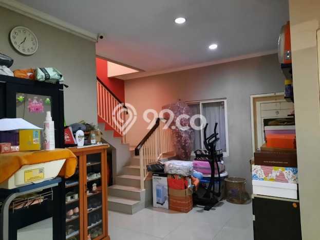 Siap Huni Rumah Mewah 6 Kamar di Cengkareng Dekat ke Mana Pun Siap Huni Rumah Mewah 6 Kamar di Cengkareng Dekat ke Mana Pun