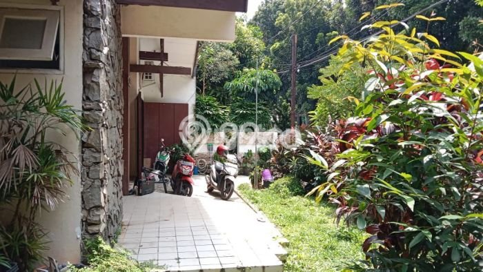 Dijual Rumah Luas Megah Dengan View Cantik di Lebak Bulus, Jakarta Selatan Dijual Rumah Luas Megah Dengan View Cantik di Lebak Bulus, Jakarta Selatan