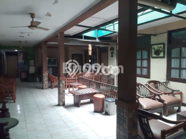 Unit Komersial Dijual di Pasar Minggu Jakarta Selatan Luas Bangunan 500m2 Unit Komersial Dijual di Pasar Minggu Jakarta Selatan Luas Bangunan 500m2