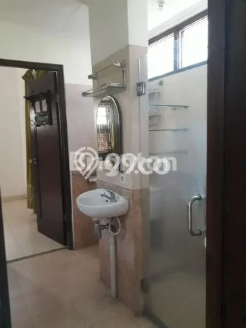 Rumah Sewa Bogor LT 643m2 LB 300m2 Kawasan Babakan Rumah Sewa Bogor LT 643m2 LB 300m2 Kawasan Babakan