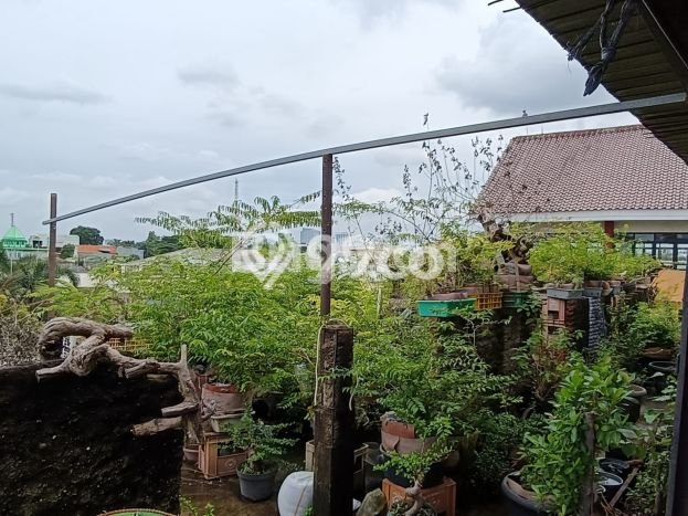 Unit Komersial Dijual di Jakarta Selatan LT 145m2 & LB 580m2 Unit Komersial Dijual di Jakarta Selatan LT 145m2 & LB 580m2