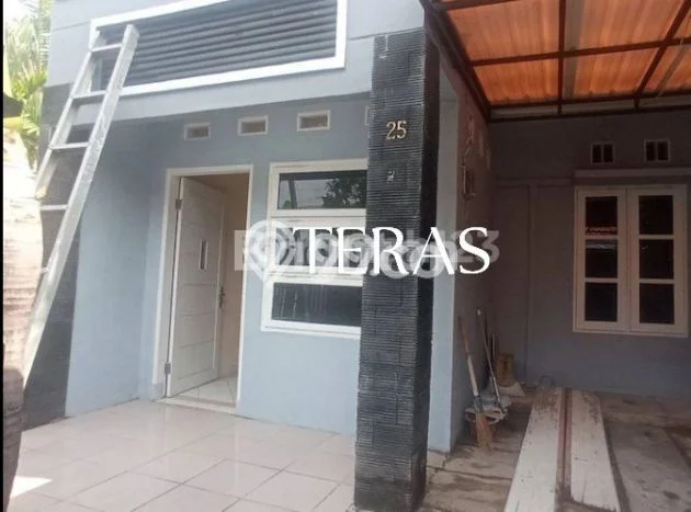 Rumah Mewah LB 150m2 Siap Huni Desain Elegan di Pengadegan, Jakarta Selatan Rumah Mewah LB 150m2 Siap Huni Desain Elegan di Pengadegan, Jakarta Selatan