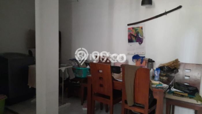 Rumah Luas Asri 2 KT Siap Pakai di Tanah Sareal Bogor Rumah Luas Asri 2 KT Siap Pakai di Tanah Sareal Bogor