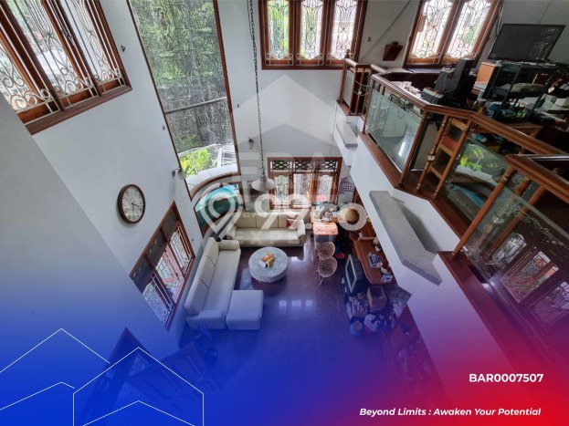 For Sale! Luxury House LT 387m2 Desain Elegan di Kayu Putih For Sale! Luxury House LT 387m2 Desain Elegan di Kayu Putih